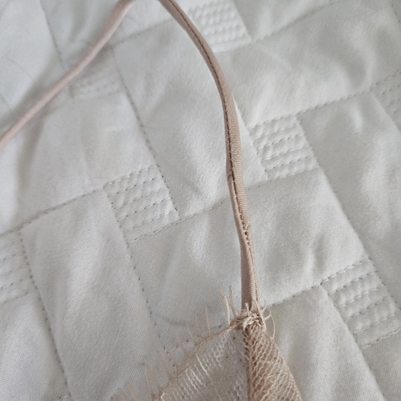 NEW Storia Womens Small Beige Keep it Simple Lace Camisole Tank Top Racerback - Picture 10 of 15